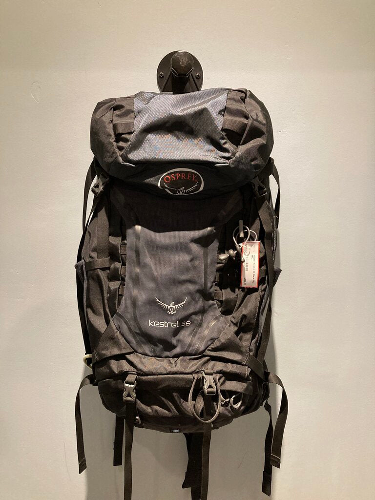 Osprey Kestrel 38, Black, 38L, M/L