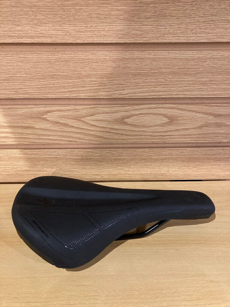 Specalized Henge Saddle, Black, 145