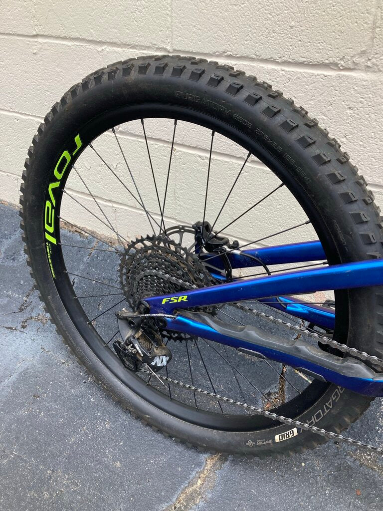 2019 Specialized Stumpjumper Comp Carbon, Blue/Green, 27.5", Medium