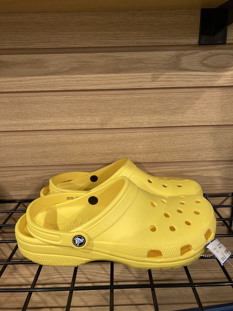 Crocs Classic Clog, Yellow, Men's 11