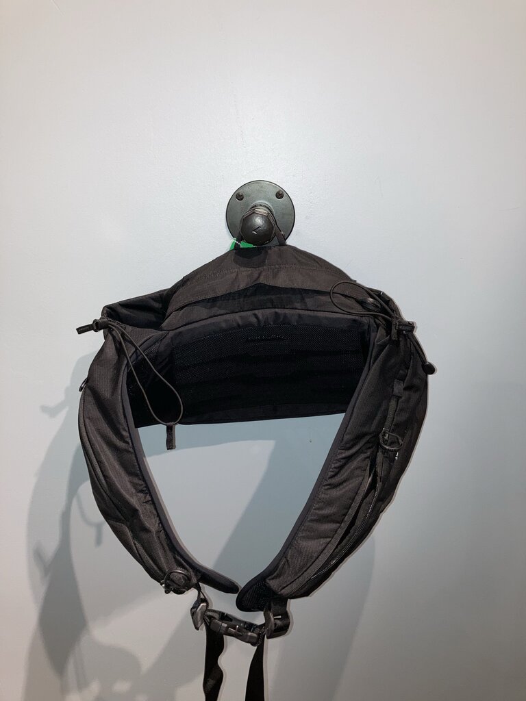Osprey Talon 6 Lumbar Pack, Black