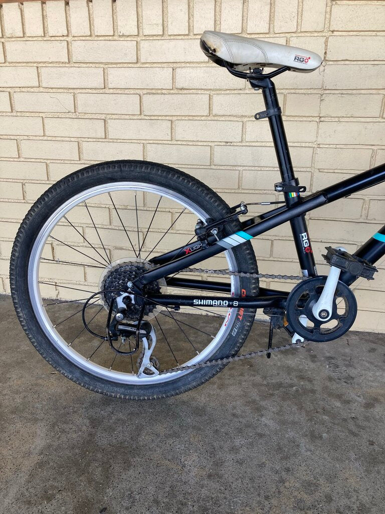 BYK Four Fifty MTB, Black/Teal/White, 20in