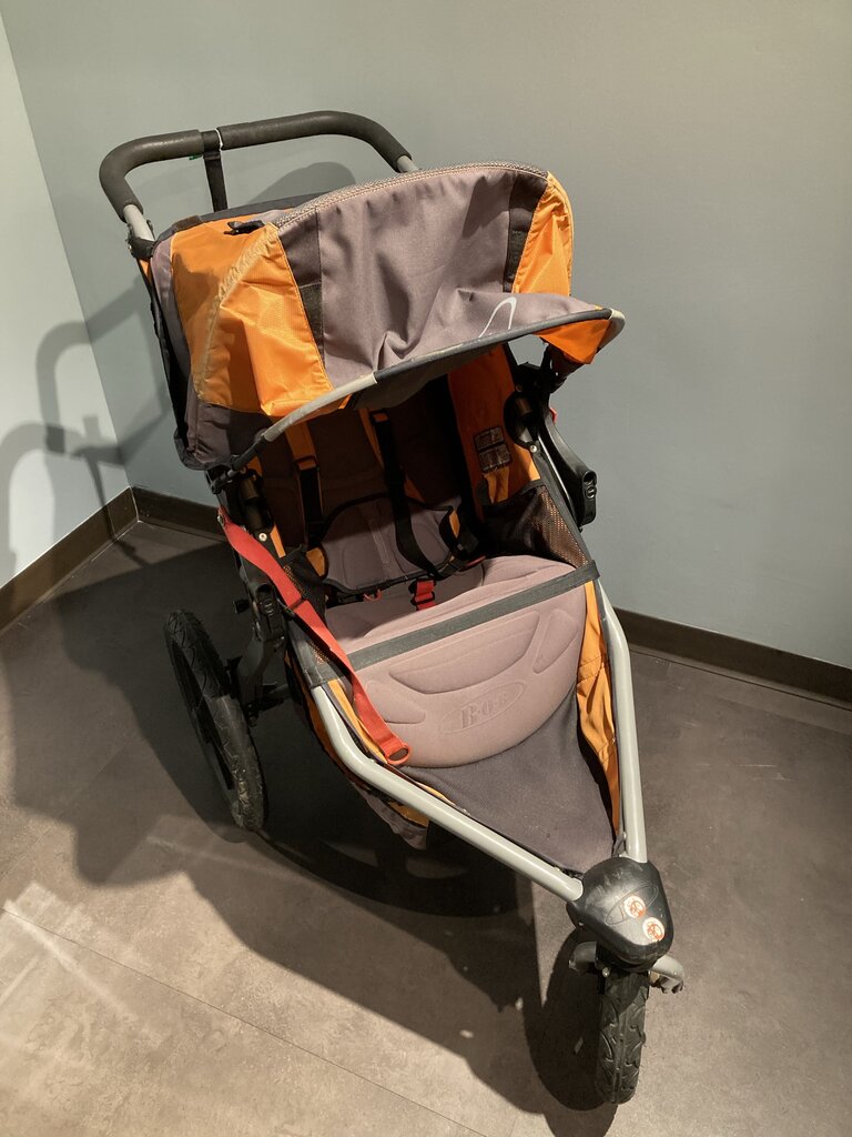 (Wear) BOB Revolution SE Stroller, Orange/Grey