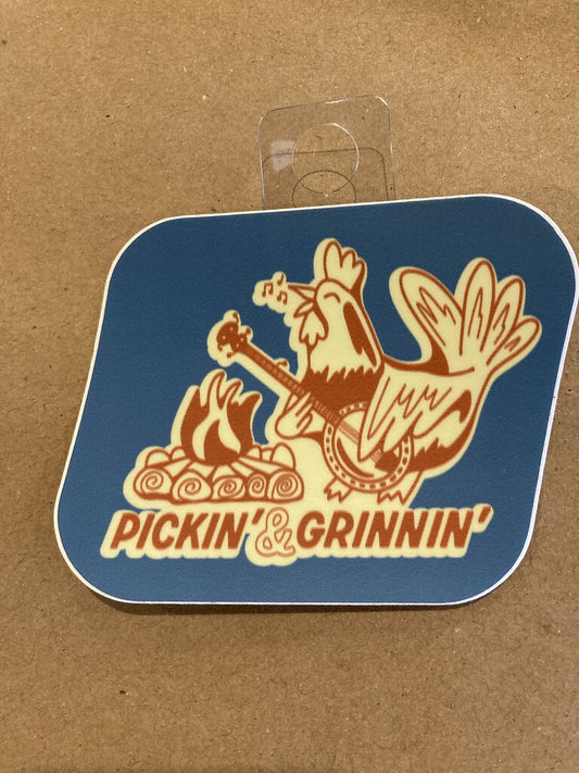 Menottees Pickin' & Grinnin' Chicken