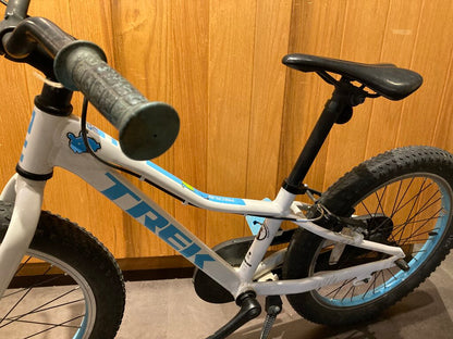 Trek Precaliber 20" Girl's Single Speed, White / Blue