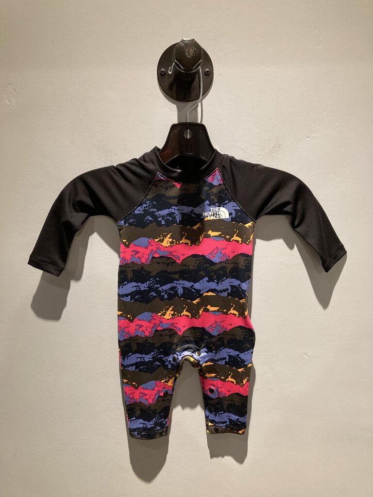 The North Face Baby Amph Sun Suit, Multi-Color, Kids 3-6 M