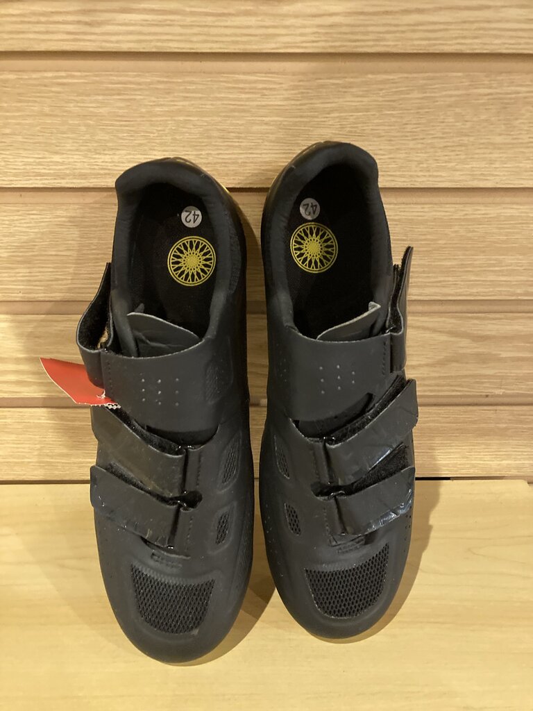 Pearl Izumi Soul Cycle Bike Shoes, Black, Sz 42
