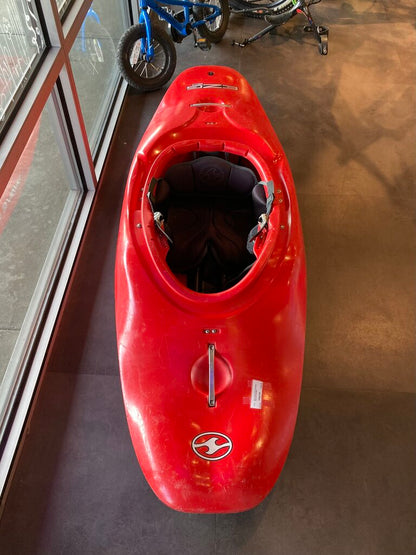 Wave Sport EZG 50 Kayak, Red, Med 130-190#'s