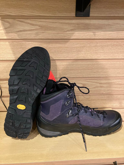 Arc'Teryx Bora Mid Boots, Purple, Men's 11