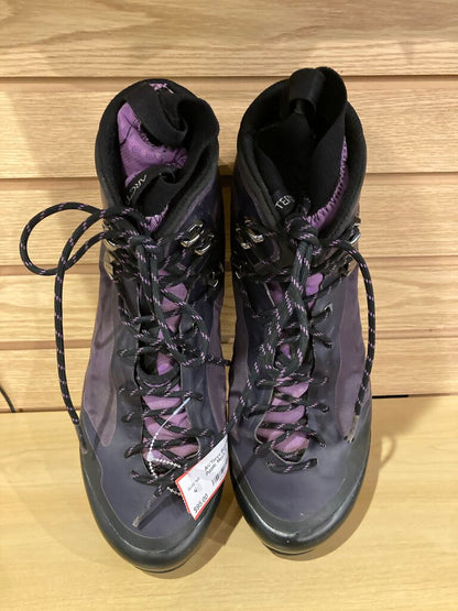 Arc'Teryx Bora Mid Boots, Purple, Men's 11