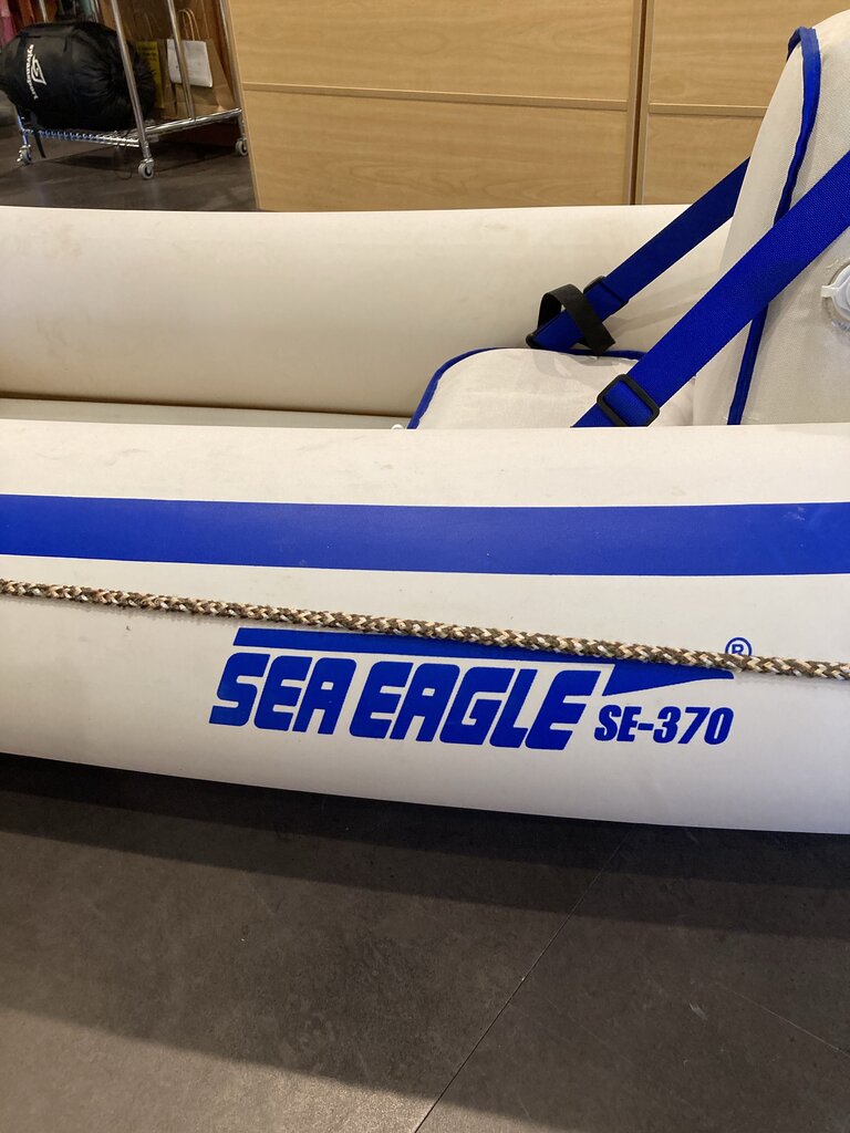 Sea Eagle 370 Tandem Inflatable Kayak (w/ Foot Pump, 2 x Paddles & Carry Bag)