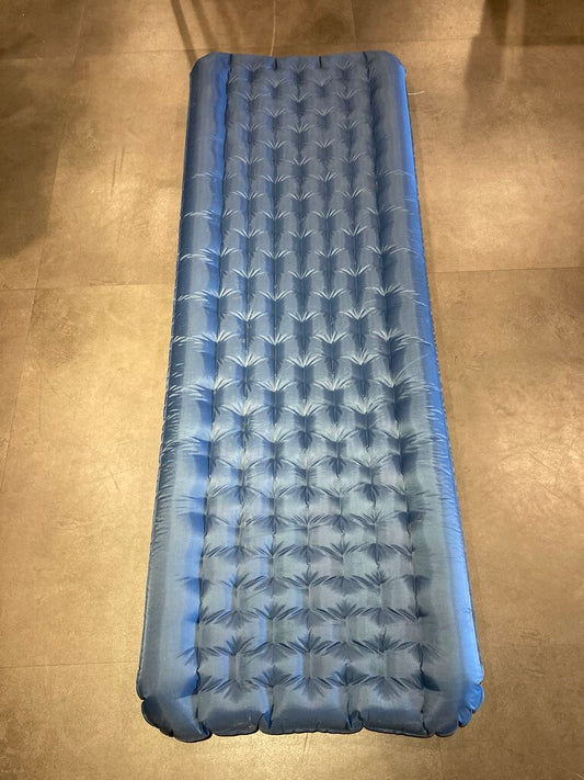 Big Agnes Q Core Deluxe Insulated Sleeping Pad, Blue