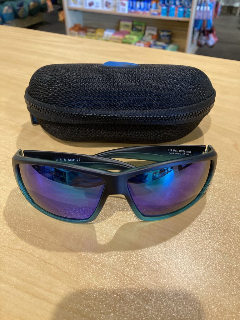 (Wear) Costa Tuna Alley Sunglasses, Blue Gradient, OS